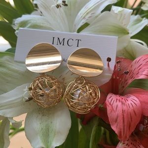 Very beautiful earrings